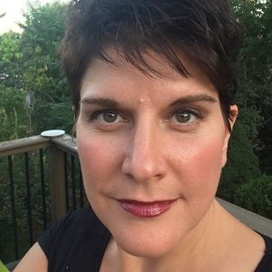 Meet your Posher, Nancy